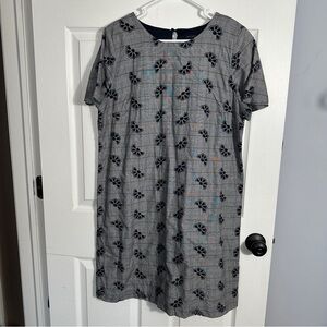 Ann Taylor size 16 eyelet plaid flare sleeve dress, shift style, spring, office